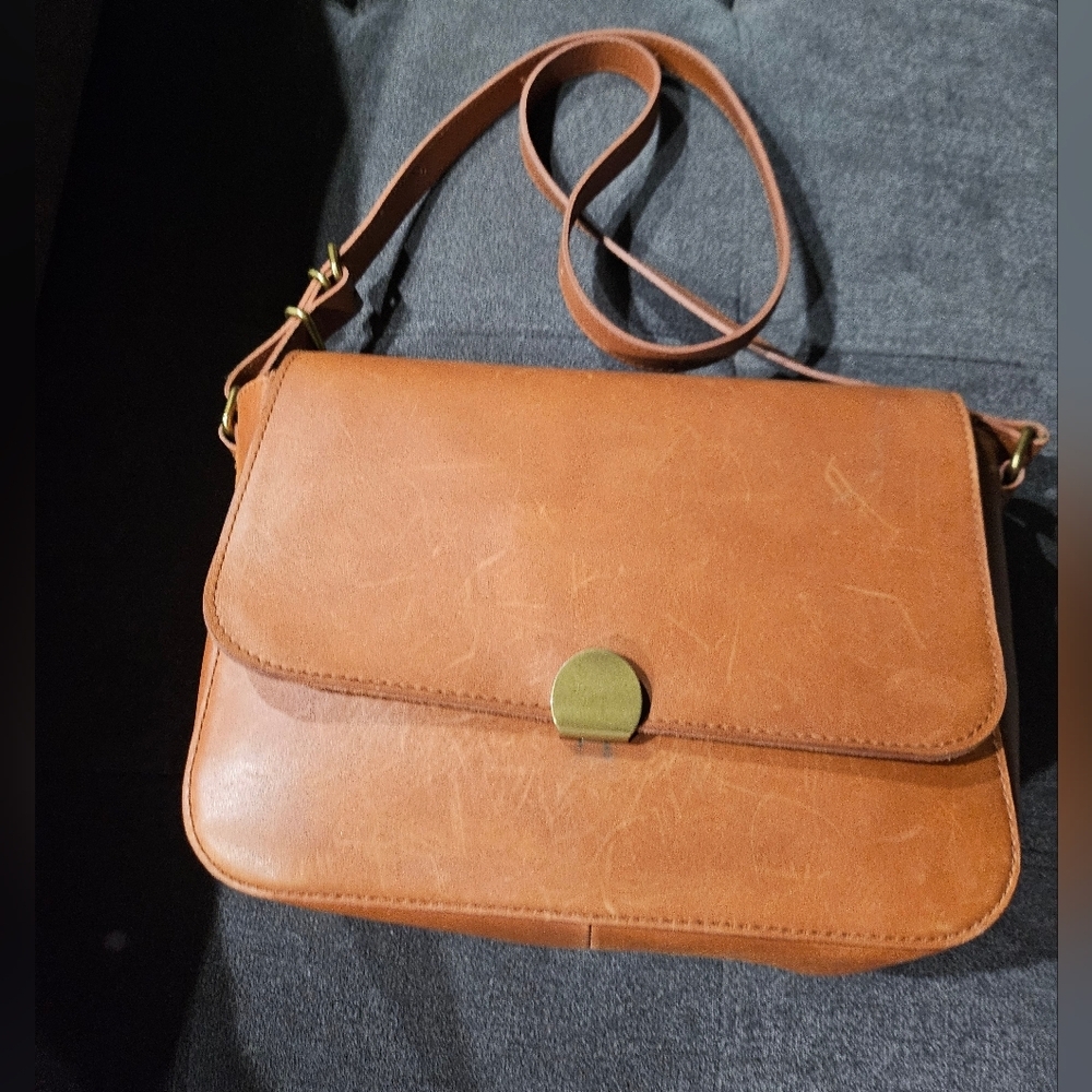Madewell The Abroad Shoulder Bag